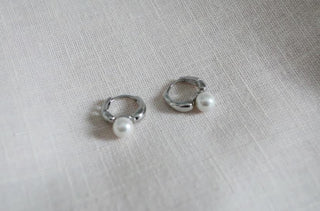 Simple Pearl Drop Earrings - Gifts For Friendship - Exclusive Friendship Earrings